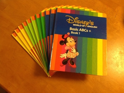 ☆受け取り待ち【DVDu0026Book】Disney's World of English Basic