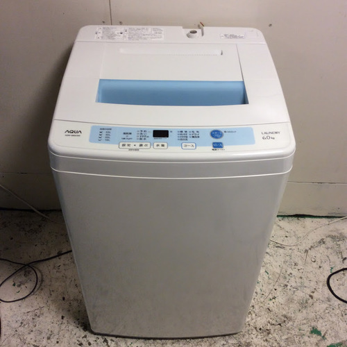 【期間限定30％OFF・全国送料無料・半年保証】洗濯機 2015年製 AQUA AQW-S60C 中古