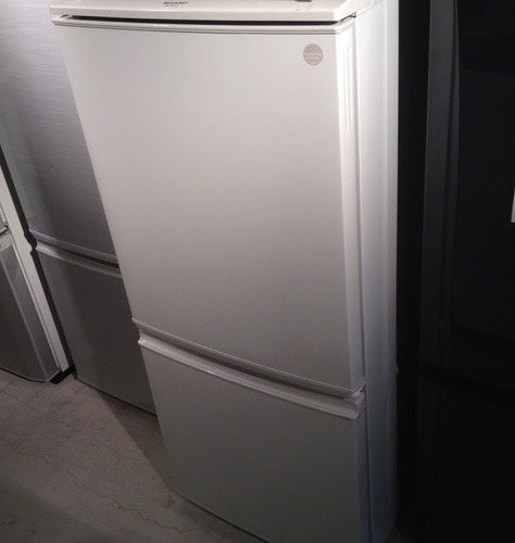 【期間限定30％OFF・全国送料無料・半年保証】冷蔵庫 2013年製 SHARP SJ-K14X-FG 中古