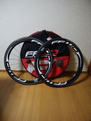 【商談中】【値下げ】FFWD F4R DT240Sシマノハブ ホワイト前後セット　ファストフォワード