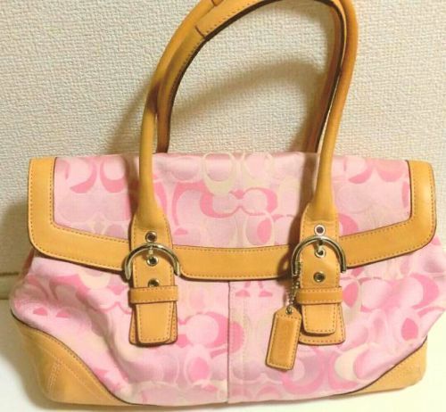 コーチ (COACH) 美品 オプティックシグネチャー ピンク  ハンドバッグ 格安