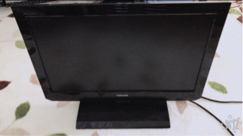 液晶テレビ TOSHIBA 22型