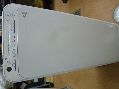 J122 中古 DAIKIN ストリーマ空気清浄機 加湿14畳空気清浄25畳 白 MCK55T-W 2016年製