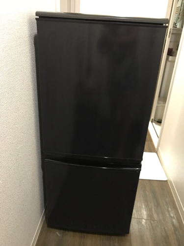 シャープ冷蔵庫 137L 2010年製