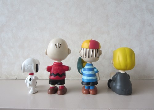 Ufs レトロ Snoopyフィギュア４体セット 人形 ピーナッツスヌーピー人形 ム 太 橋本のフィギュア の中古あげます 譲ります ジモティーで不用品の処分