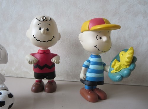 Ufs レトロ Snoopyフィギュア４体セット 人形 ピーナッツスヌーピー人形 ム 太 橋本のフィギュア の中古あげます 譲ります ジモティーで不用品の処分