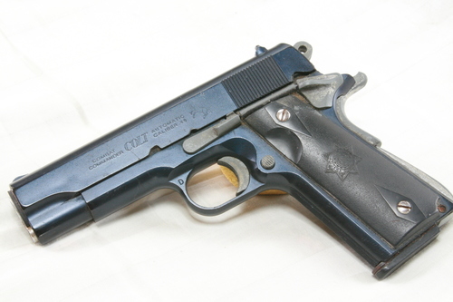 Mgcコルト コンバットコマンダー ラバーグリップ本革ホルスター付き ちょびひこ 宜野湾の模型 プラモデルの中古あげます 譲ります ジモティーで不用品の処分