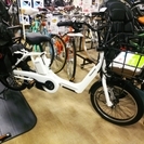 ビッグ・サマーセール　第4弾　　Panasonic　ギュット・アニーズ・DX　ホワイト　2017モデル　Fシートもプレゼント