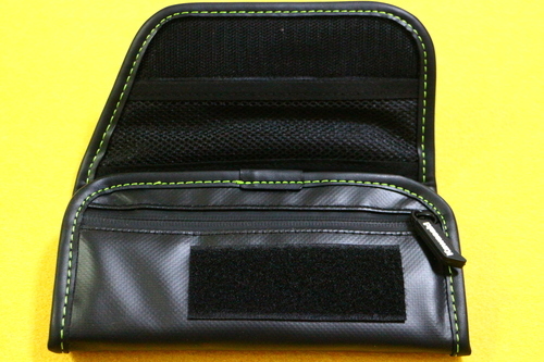 ご成約済み 値引き済み 新品防水純正kawasaki カワサキマルチケース半値以下 自賠責車検証車載工具入れ格安送料360円大阪府 豊中 猫大好き 豊中のカワサキの中古あげます 譲ります ジモティーで不用品の処分