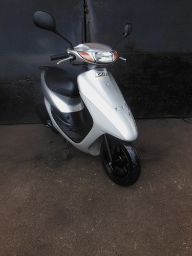 美車　HONDA ＤＩＯ　セル始動　バッテリー新品交換　すぐ乗り出し可能