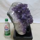 大きい】アメジストクラスター 25.5kg 木製台付 飾り石 紫水晶