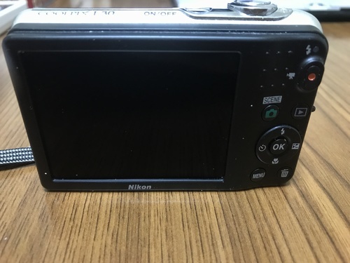 COOLPIX L30 Nikon COOLPIX L30 と canon juno Nikon Coolpix L30