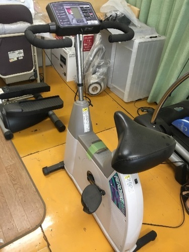 高品質】 見つけた方はラッキー‼️エアロバイク EZ101 フィットネス ...