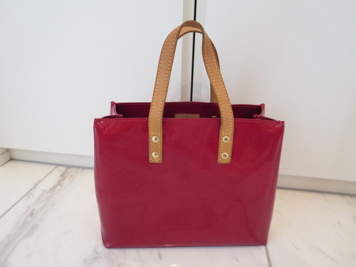 ルイヴィトン  LOUIS VUITTON☆ヴェルニ赤☆中古