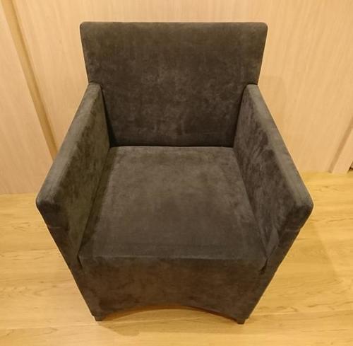 期間限定特価！！12/14迄 ROCKSTONE　LEEVEN｜PM149 salon chair（サイドチェアー。ダイニングチェア展示品 ）　1脚 (16256)