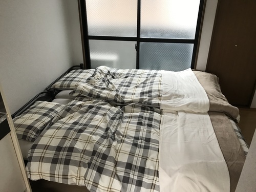 （コンセント付きベッド＋マットレス＋寝具一式）×２