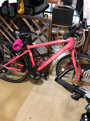 新古車 クロスバイク ルイガノ シャッセ 美品 ピンク 自転車 きうぴ 丹波口のクロスバイクの中古あげます 譲ります ジモティーで不用品の処分