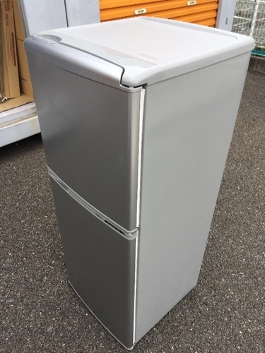 ピッカピカ‼️アクア 2ドア 冷蔵庫 2016年製