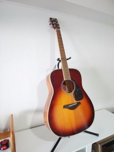 ヤマハアコースティックギター　FG720