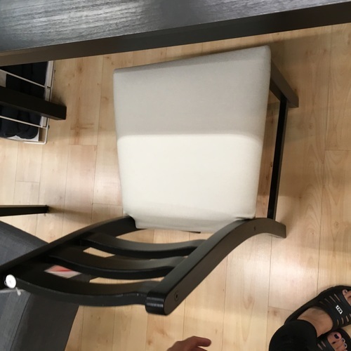『IKEA ダイニングテーブル＆イス４脚セット IKEAライトもサービスします』
