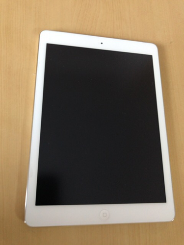 iPad Air 32GB SOFT BANK Wi-Fi+cell[送料込]