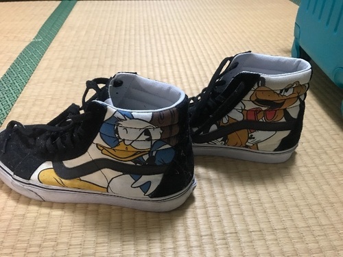 ディズニー VANSコラボスニーカー