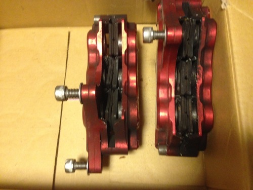 希少ブレーキキャリパー ベルリンガーフロントキャリパー一台分 | no