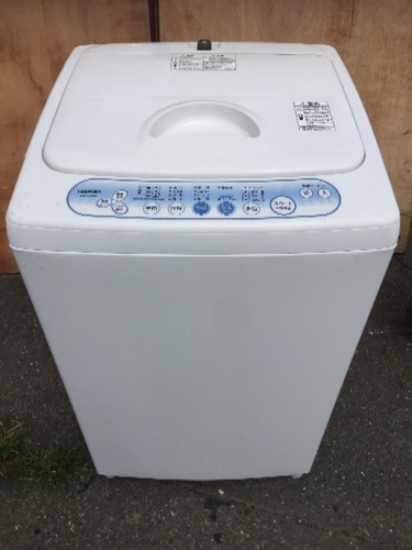 TOSHIBA製4.2㌔コンパクトな洗濯機超クリーニング済み✨