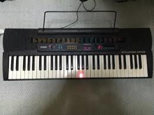 CASIO ★61鍵盤光ナビゲーションキーボード★カシオ CTK-560Lピアノ練習に最適使いやすい スタンド箱付 (eko) 熊谷の鍵盤楽器