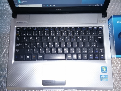 ④ NEC UltraLite モバイルノートブック Core i7 SSD Windows10