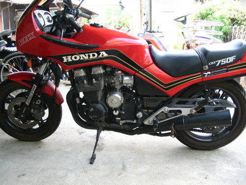 ホンダ HONDA  CBX750   RC17