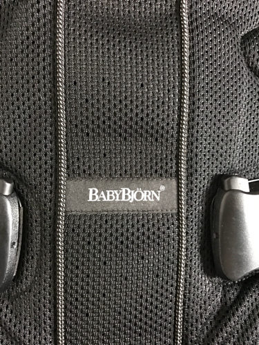 ★美品★BABY BJORN ONE+Airブラック