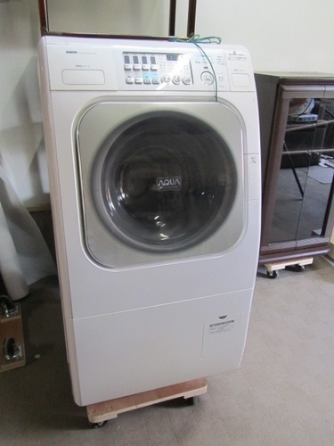 【サンヨー】AQUA◆ドラム式洗濯機◆９kg◆AWD-AQ1(W)◆06年製◆白◆説明書付