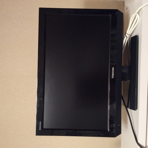 東芝19型液晶テレビ『レグザ』中古品状態良好！