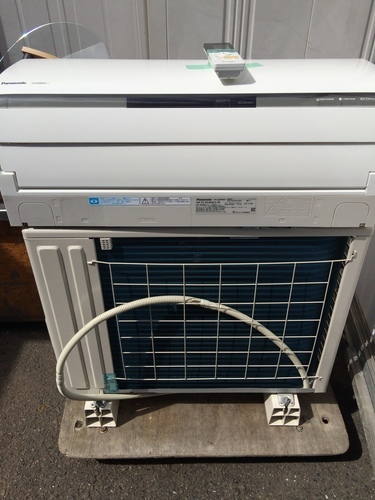 ★来店限定★4.0kw　ルームエアコン　パナソニック　CS-XS404C2-W　2014年製　現状渡し