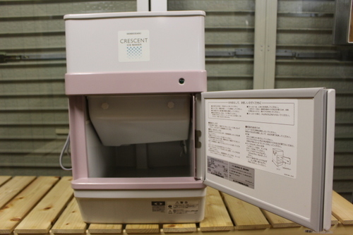 値下げました!ほぼ新品卓上全自動製氷機ホシザキKM-12F (かつ) 箱崎
