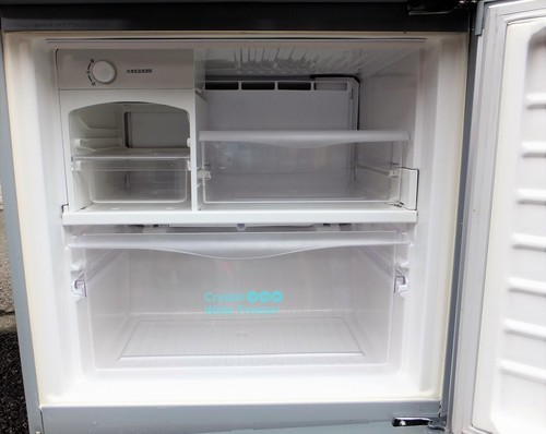 ☆\tナショナル National NR-B231B 234L 2ドアノンフロン冷凍冷蔵庫◆上の棚でもラクに手が届く低めサイズ