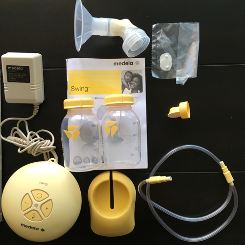 【新品】メデラ搾乳機 定価25000円