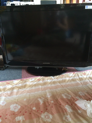 32型テレビです。