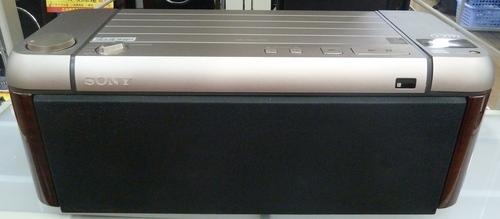 【ハンズクラフト博多店】SONY CDラジカセ D-2010 1991年製 中古品 1ヶ月保証