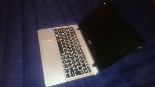 Acer 11.6インチ ノートPC パソコン 専用バッグ付き 中古