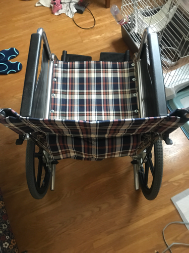 車椅子(未使用品)売ります