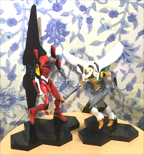 エヴァンゲリオンフィギュア 使徒2体 中古品 Wesfhec 京都のフィギュアの中古あげます 譲ります ジモティーで不用品の処分