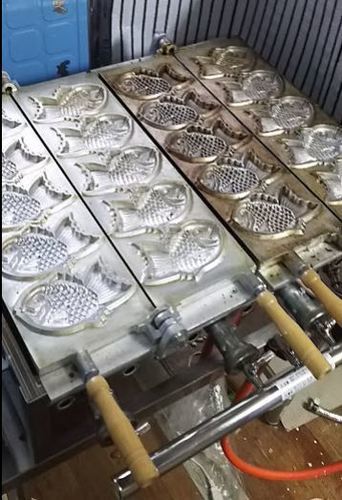 たい焼き機　都市ガス　アルミ2連　10匹　中古