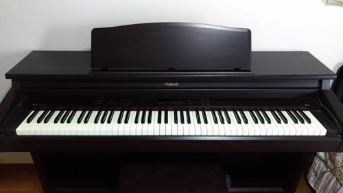 中古　電子　ピアノ　　Roland 　　　ローランド　　HP335　椅子　カバー付