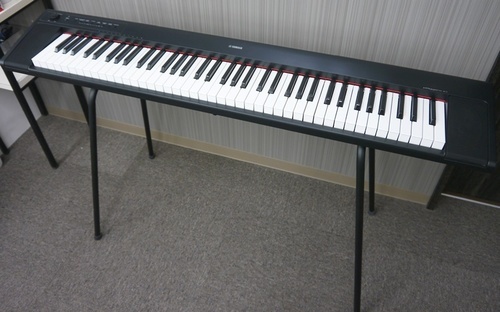 ◎美品 2013年製 YAMAHA piaggero 電子キーボード NP-31 black