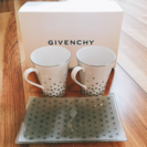 GIVENCHY ジバンシー トレー付ペアマグセット