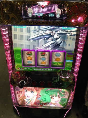 ★来店限定★SANKYO　マクロスフロンティア２　実機　コイン不要機　ドアキー・設定キー付属！