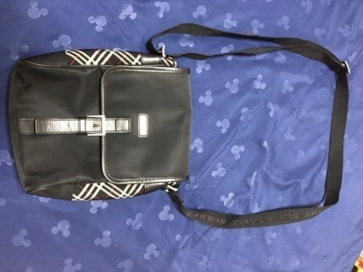 値下げしました Burberry 斜め掛けバッグ