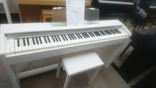 カシオ　PX-7WE　2010製　￥31.000－